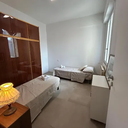 Casa Fronte Mare * Savona